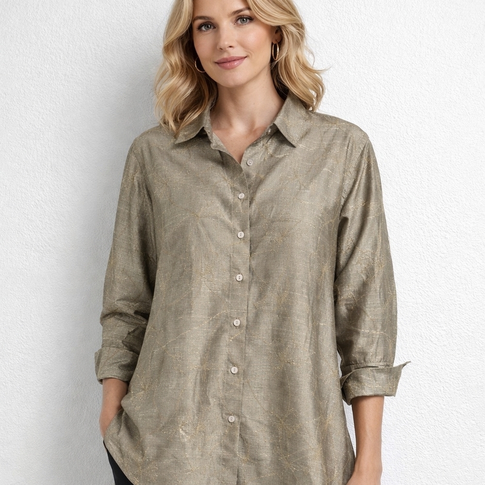 Chico's Design Silk Blouse Emmbroidered Textured Knub Fabric Sz M/8 Quiet Luxury